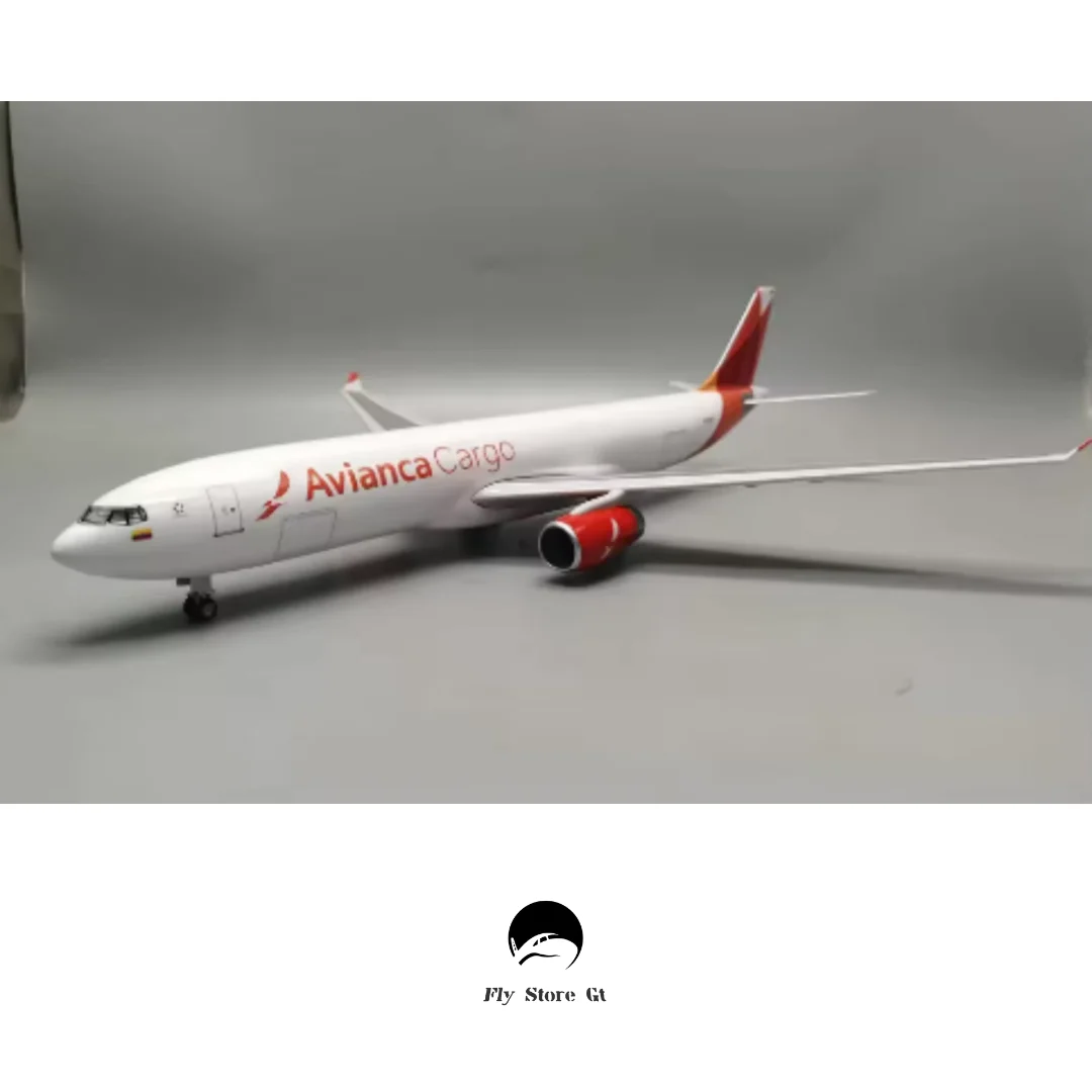AVION ESCALA A330 AVIANCA CARGO 42-47CM