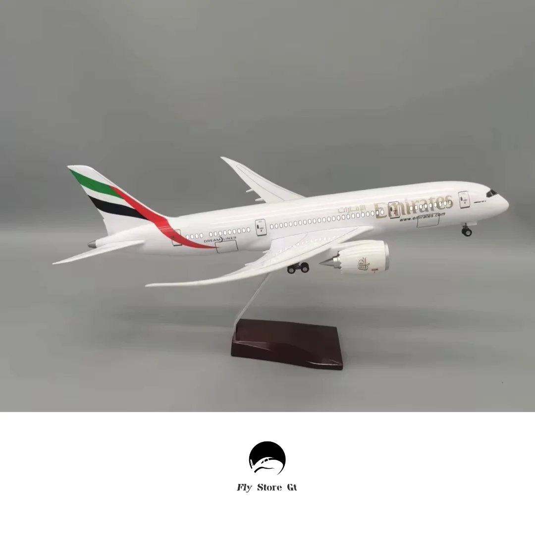 AVION ESCALA B787 EMIRATES 42-47CM
