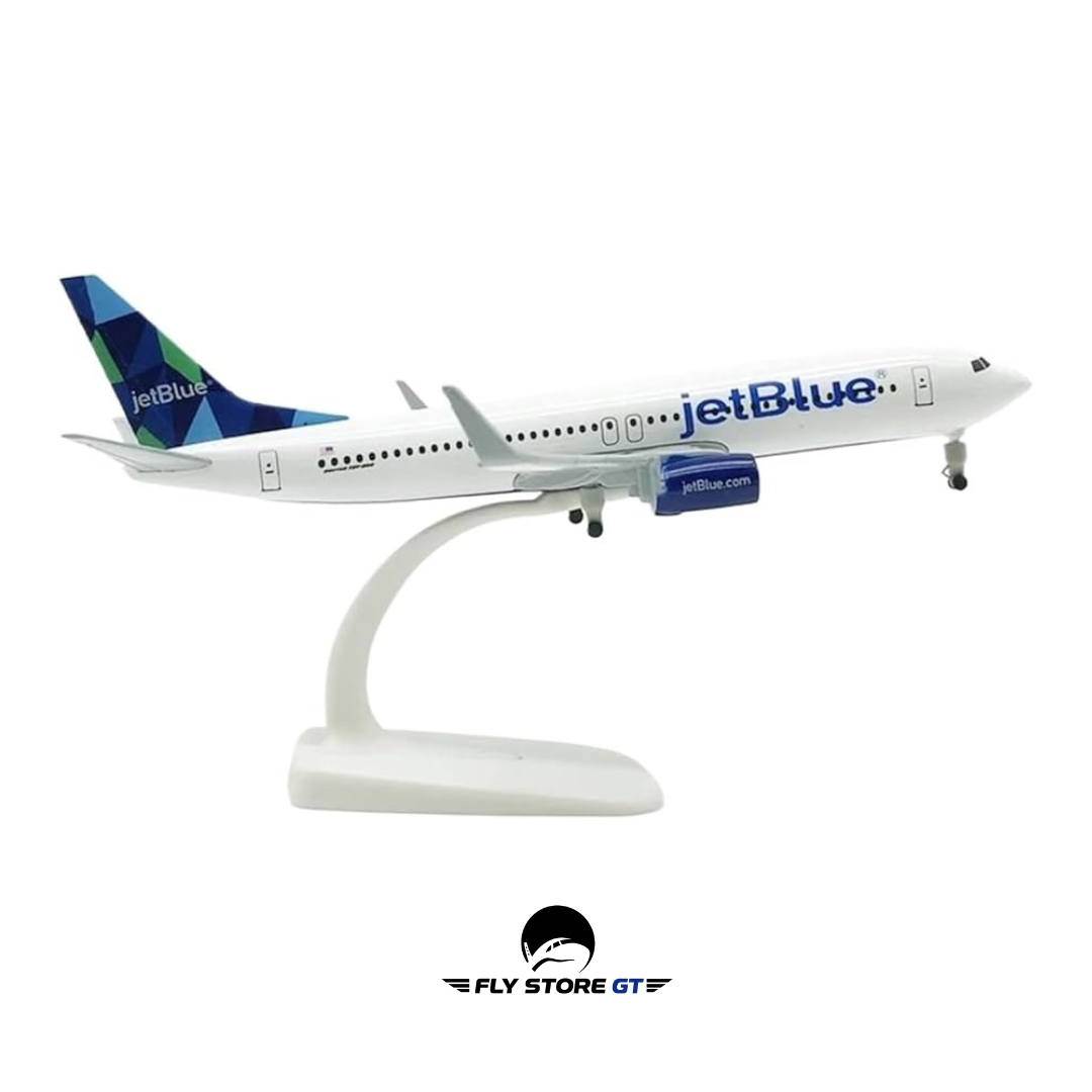 Jet blue B737 20 cm